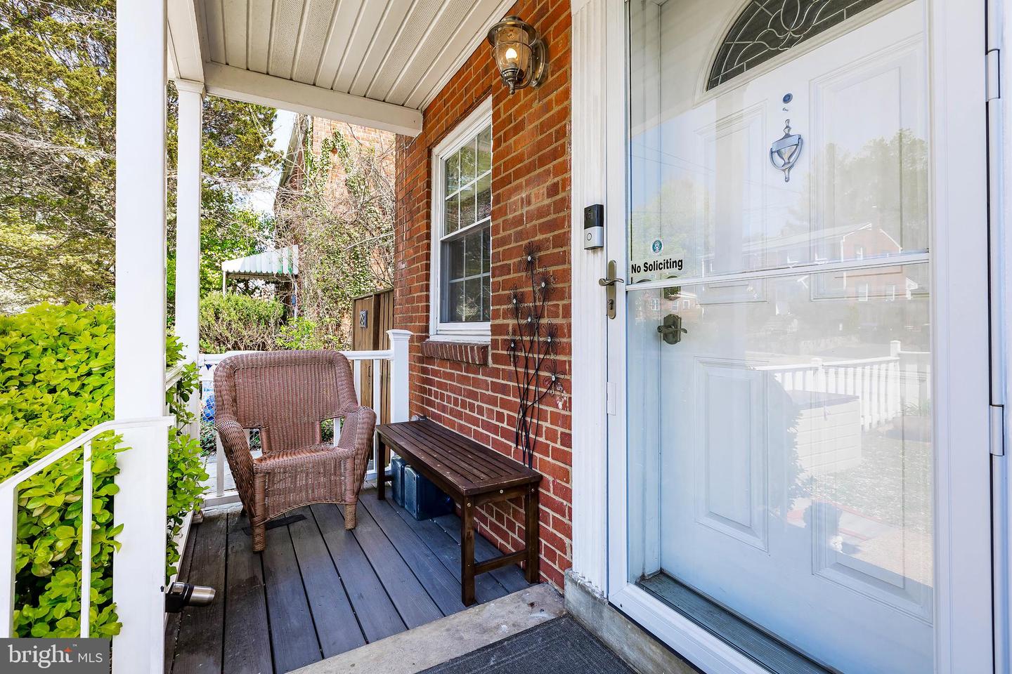 28 S INGRAM ST, ALEXANDRIA, Virginia 22304, 4 Bedrooms Bedrooms, ,3 BathroomsBathrooms,Residential,For sale,28 S INGRAM ST,VAAX2042864 MLS # VAAX2042864