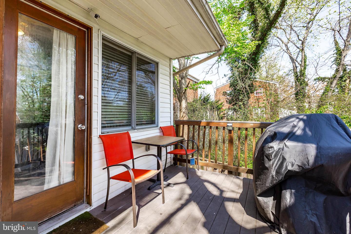 28 S INGRAM ST, ALEXANDRIA, Virginia 22304, 4 Bedrooms Bedrooms, ,3 BathroomsBathrooms,Residential,For sale,28 S INGRAM ST,VAAX2042864 MLS # VAAX2042864