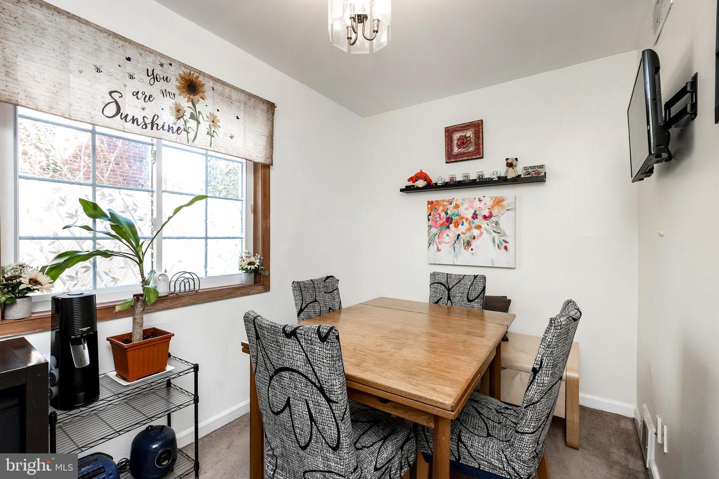 28 S INGRAM ST, ALEXANDRIA, Virginia 22304, 4 Bedrooms Bedrooms, ,3 BathroomsBathrooms,Residential,For sale,28 S INGRAM ST,VAAX2042864 MLS # VAAX2042864