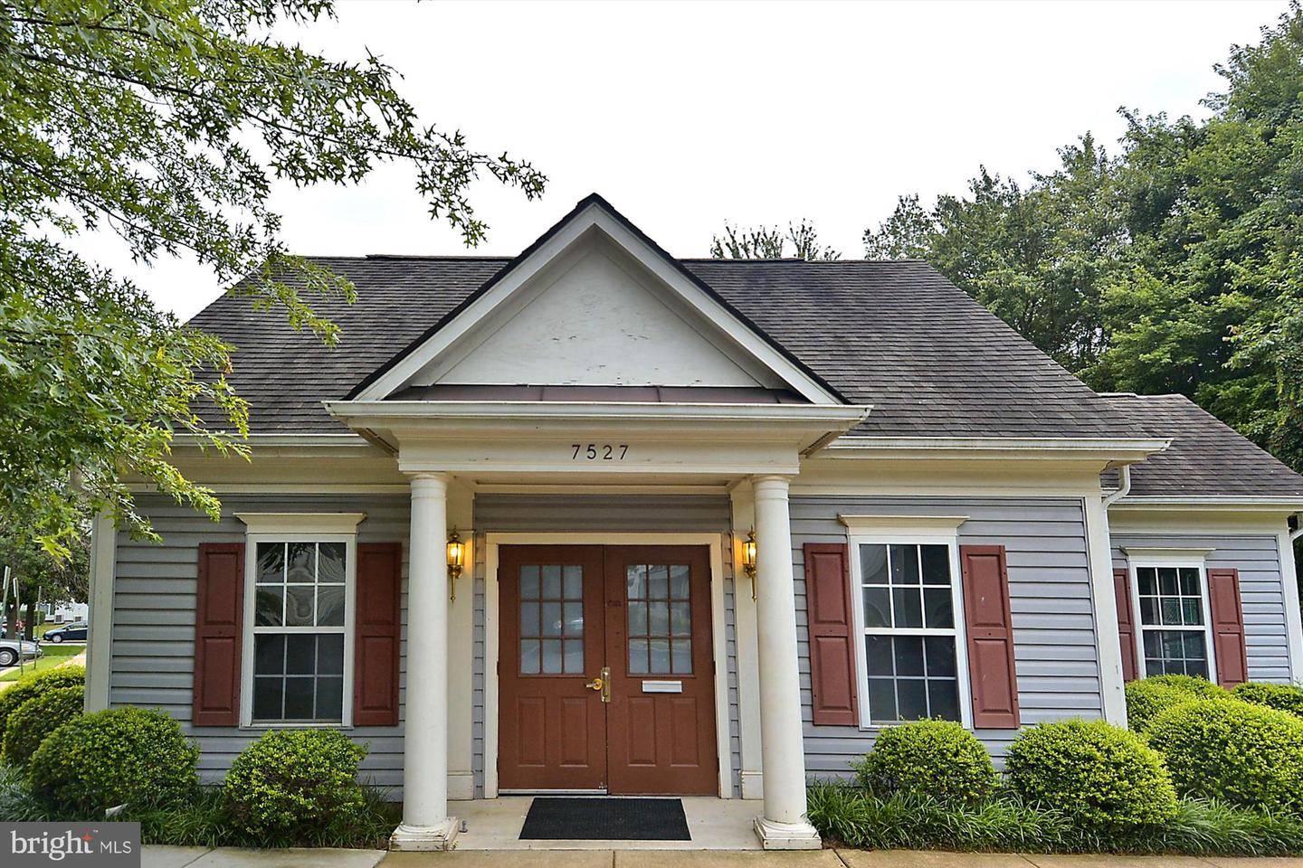 7524 SNOWPEA CT #J, ALEXANDRIA, Virginia 22306, 2 Bedrooms Bedrooms, ,2 BathroomsBathrooms,Residential,For sale,7524 SNOWPEA CT #J,VAFX2237864 MLS # VAFX2237864