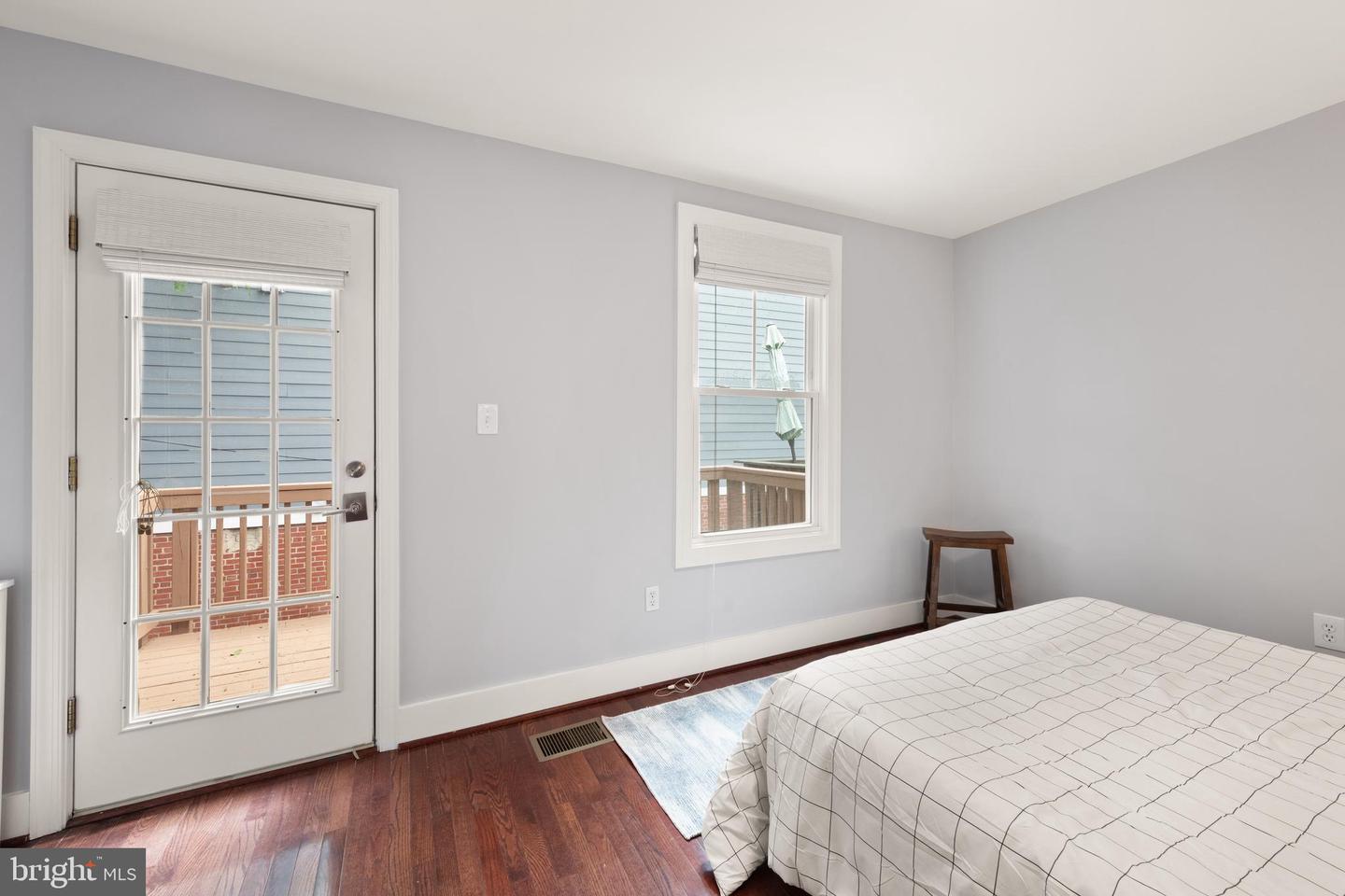 1503 CONSTITUTION AVE NE, WASHINGTON, District Of Columbia 20002, 2 Bedrooms Bedrooms, ,1 BathroomBathrooms,Residential,For sale,1503 CONSTITUTION AVE NE,DCDC2198406 MLS # DCDC2198406