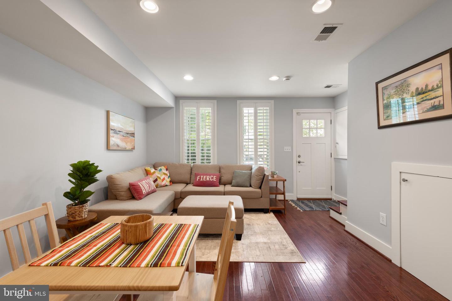 1503 CONSTITUTION AVE NE, WASHINGTON, District Of Columbia 20002, 2 Bedrooms Bedrooms, ,1 BathroomBathrooms,Residential,For sale,1503 CONSTITUTION AVE NE,DCDC2198406 MLS # DCDC2198406
