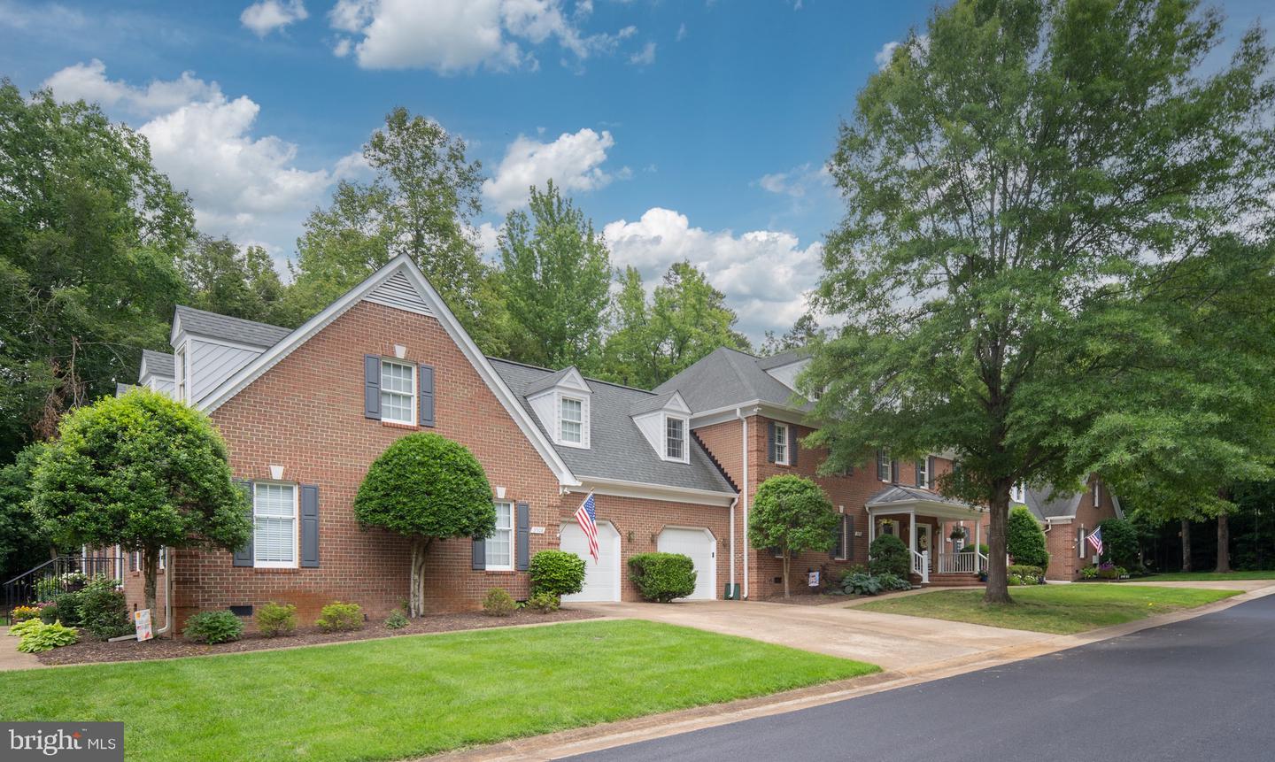 3910 CORBIN HALL LN, FREDERICKSBURG, Virginia 22408, 3 Bedrooms Bedrooms, ,2 BathroomsBathrooms,Residential,For sale,3910 CORBIN HALL LN,VASP2032970 MLS # VASP2032970