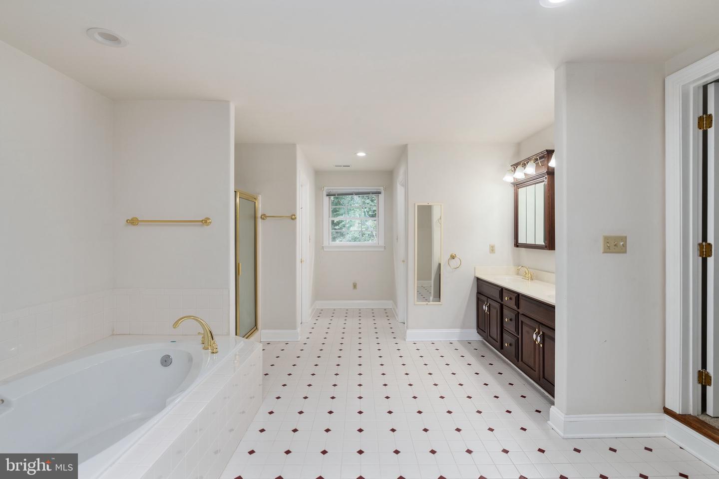 3910 CORBIN HALL LN, FREDERICKSBURG, Virginia 22408, 3 Bedrooms Bedrooms, ,2 BathroomsBathrooms,Residential,For sale,3910 CORBIN HALL LN,VASP2032970 MLS # VASP2032970