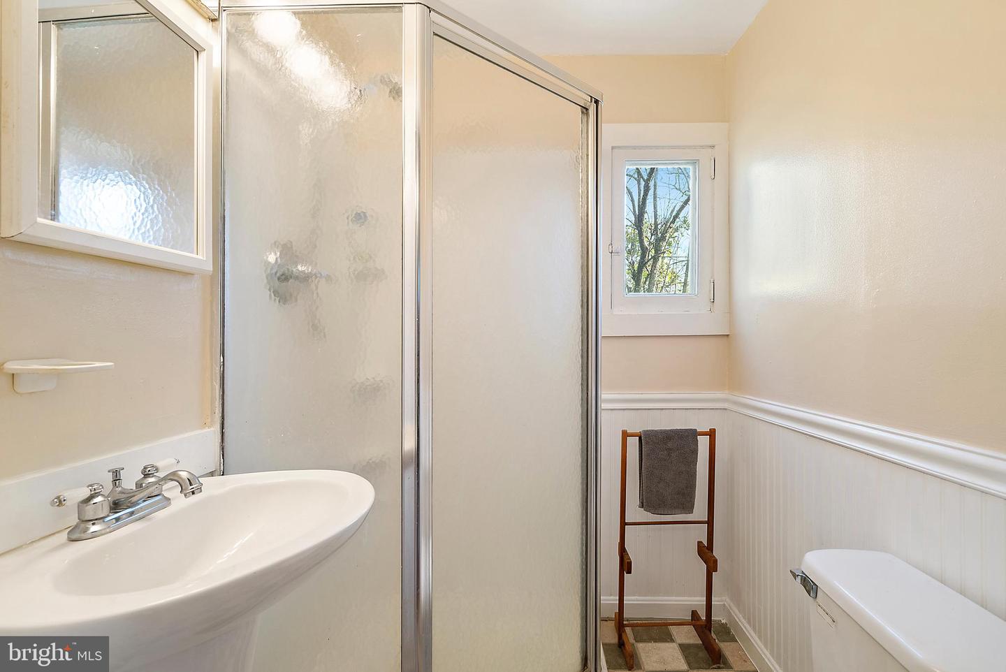698 & 694 FEDERAL ST, PARIS, Virginia 20130, 2 Bedrooms Bedrooms, ,1 BathroomBathrooms,Residential,For sale,698 & 694 FEDERAL ST,VAFQ2016574 MLS # VAFQ2016574