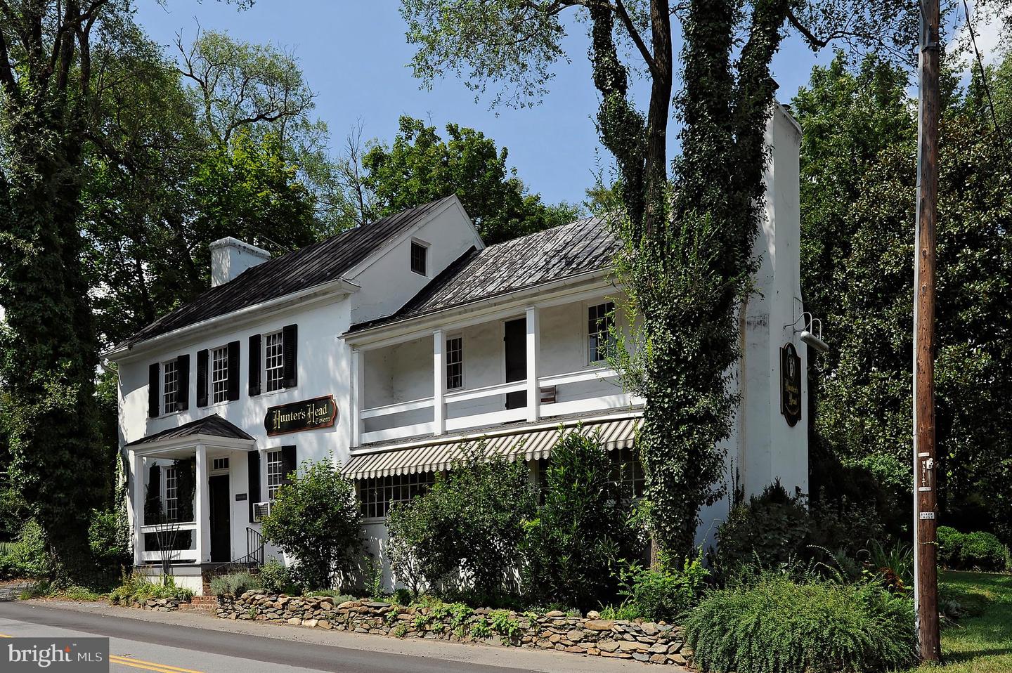 698 & 694 FEDERAL ST, PARIS, Virginia 20130, 2 Bedrooms Bedrooms, ,1 BathroomBathrooms,Residential,For sale,698 & 694 FEDERAL ST,VAFQ2016574 MLS # VAFQ2016574