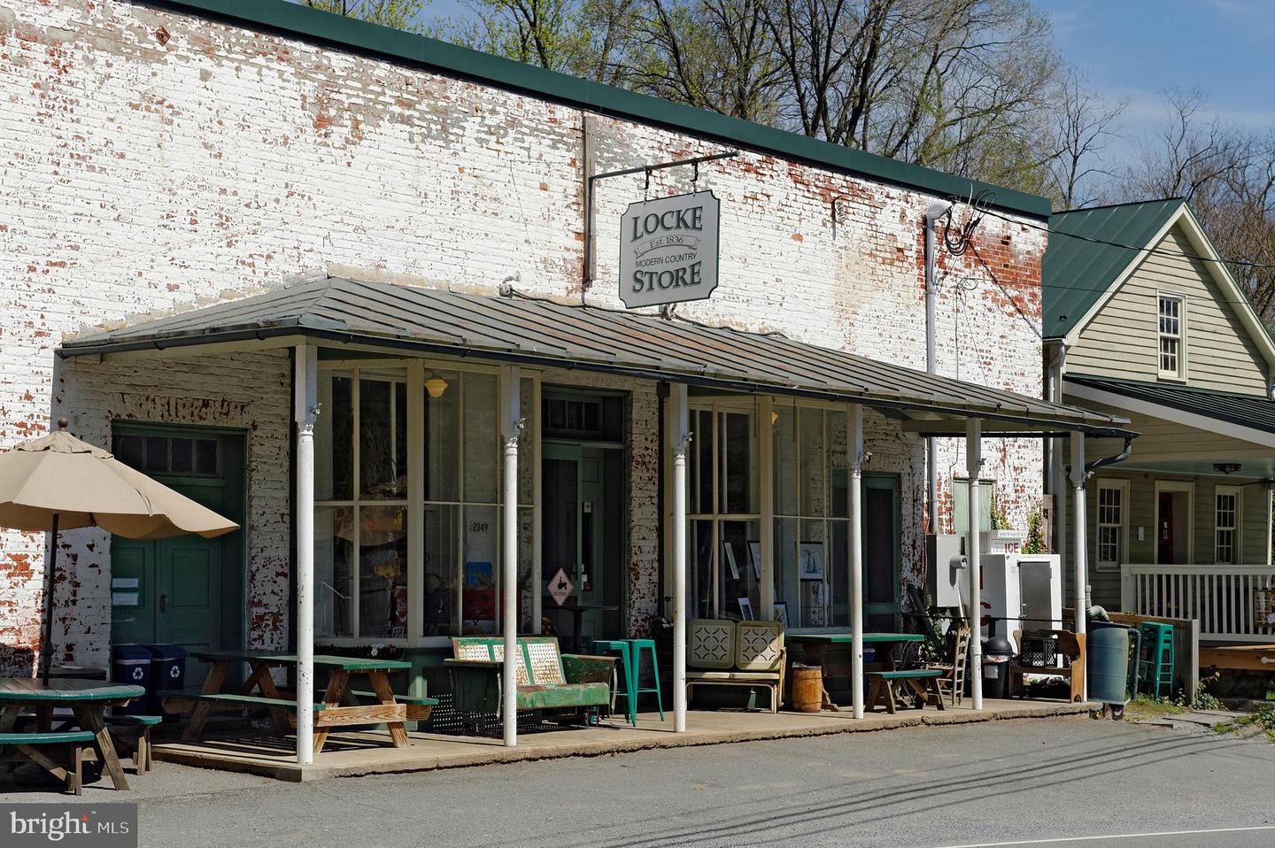 698 & 694 FEDERAL ST, PARIS, Virginia 20130, 2 Bedrooms Bedrooms, ,1 BathroomBathrooms,Residential,For sale,698 & 694 FEDERAL ST,VAFQ2016574 MLS # VAFQ2016574