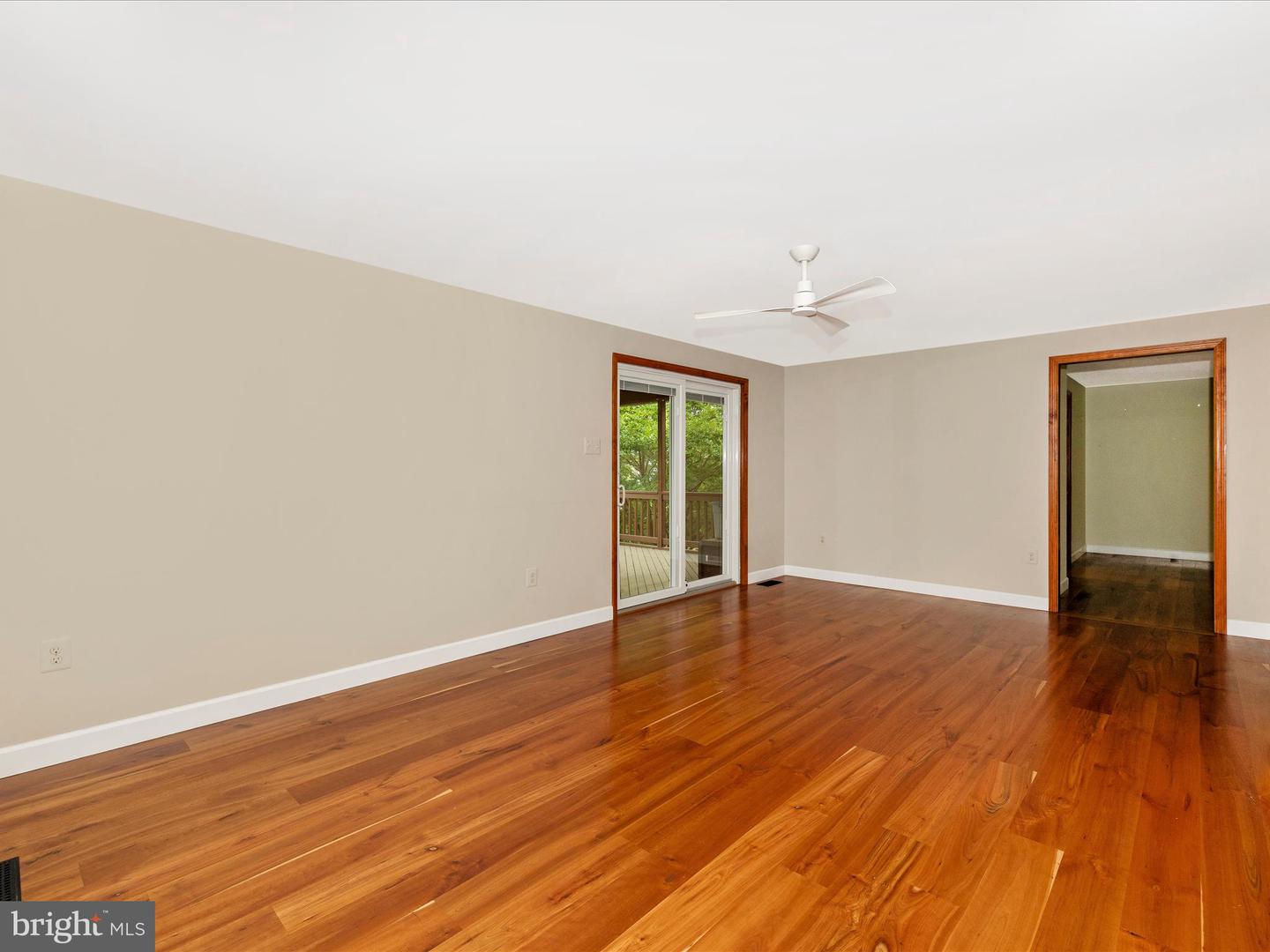 40625 TANKERVILLE RD, LOVETTSVILLE, Virginia 20180, 5 Bedrooms Bedrooms, ,3 BathroomsBathrooms,Residential,For sale,40625 TANKERVILLE RD,VALO2096120 MLS # VALO2096120