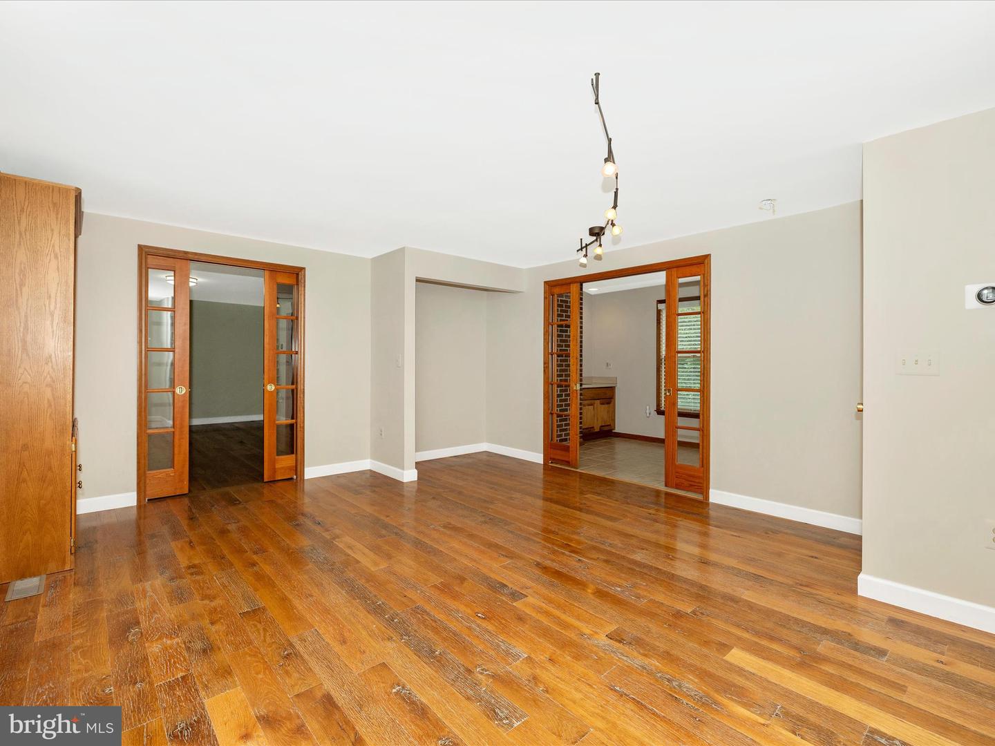 40625 TANKERVILLE RD, LOVETTSVILLE, Virginia 20180, 5 Bedrooms Bedrooms, ,3 BathroomsBathrooms,Residential,For sale,40625 TANKERVILLE RD,VALO2096120 MLS # VALO2096120