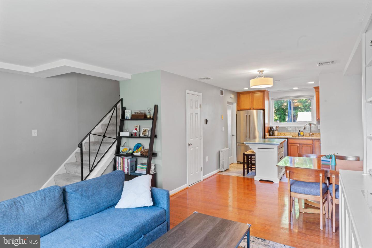 1502 DOGWOOD DR, ALEXANDRIA, Virginia 22302, 3 Bedrooms Bedrooms, ,1 BathroomBathrooms,Residential,For sale,1502 DOGWOOD DR,VAAX2045264 MLS # VAAX2045264