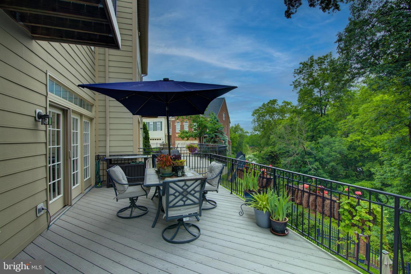 18302 BUCCANEER TER, LEESBURG, Virginia 20176, 4 Bedrooms Bedrooms, ,4 BathroomsBathrooms,Residential,For sale,18302 BUCCANEER TER,VALO2096058 MLS # VALO2096058