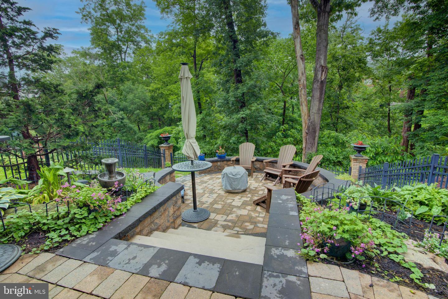 18302 BUCCANEER TER, LEESBURG, Virginia 20176, 4 Bedrooms Bedrooms, ,4 BathroomsBathrooms,Residential,For sale,18302 BUCCANEER TER,VALO2096058 MLS # VALO2096058