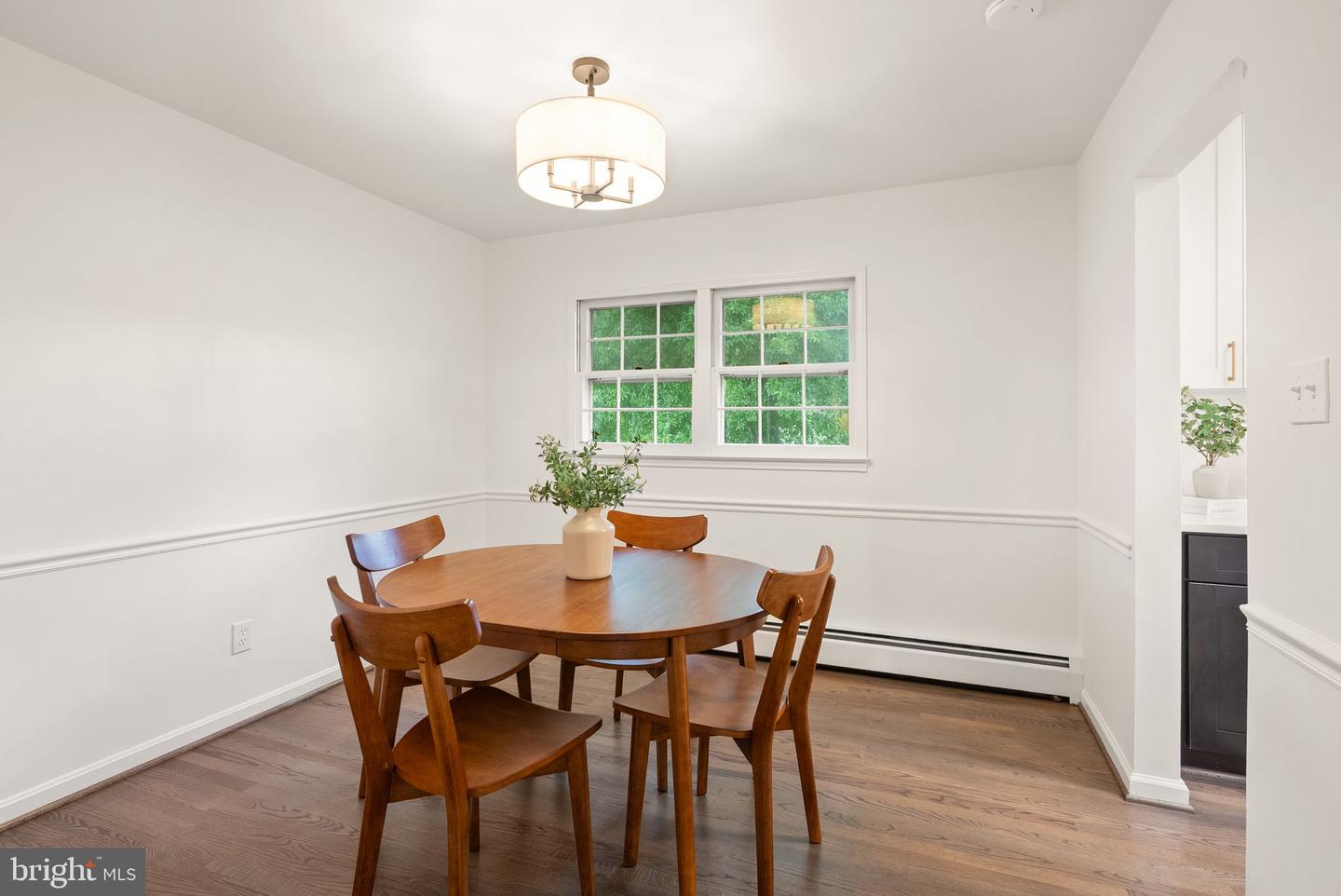 5632 MAXINE CT, ALEXANDRIA, Virginia 22310, 3 Bedrooms Bedrooms, ,2 BathroomsBathrooms,Residential,For sale,5632 MAXINE CT,VAFX2240402 MLS # VAFX2240402