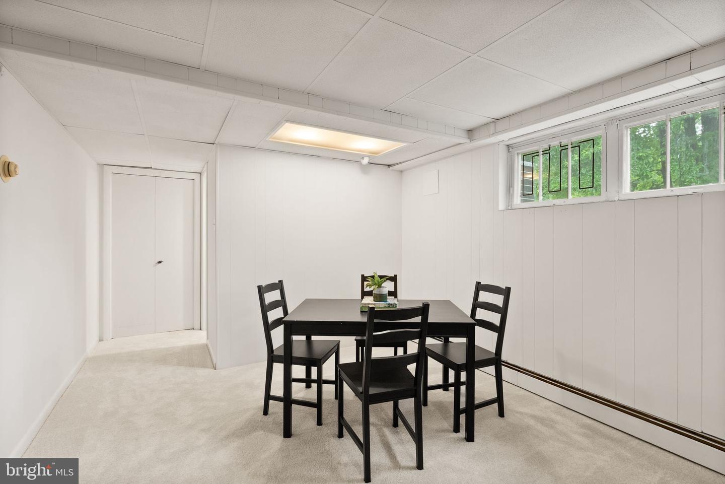 5632 MAXINE CT, ALEXANDRIA, Virginia 22310, 3 Bedrooms Bedrooms, ,2 BathroomsBathrooms,Residential,For sale,5632 MAXINE CT,VAFX2240402 MLS # VAFX2240402