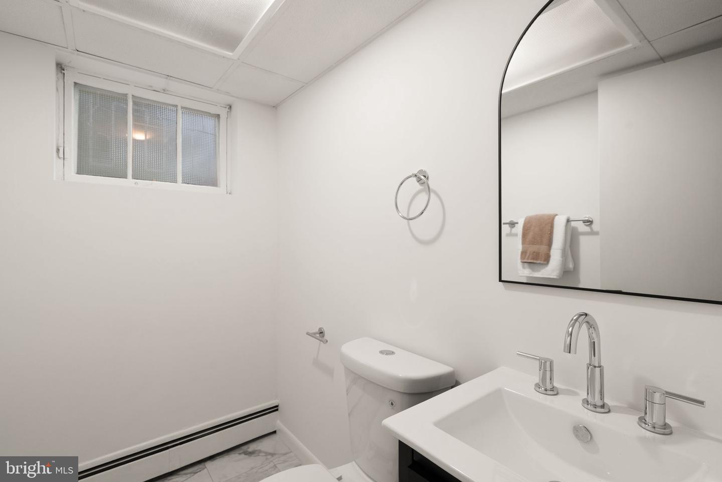 5632 MAXINE CT, ALEXANDRIA, Virginia 22310, 3 Bedrooms Bedrooms, ,2 BathroomsBathrooms,Residential,For sale,5632 MAXINE CT,VAFX2240402 MLS # VAFX2240402