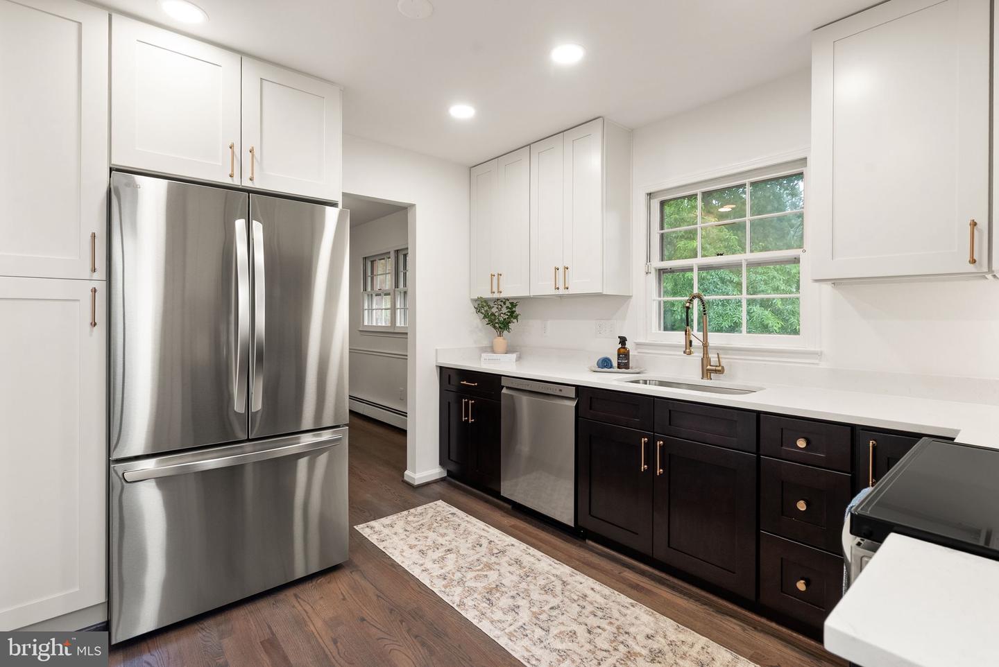 5632 MAXINE CT, ALEXANDRIA, Virginia 22310, 3 Bedrooms Bedrooms, ,2 BathroomsBathrooms,Residential,For sale,5632 MAXINE CT,VAFX2240402 MLS # VAFX2240402