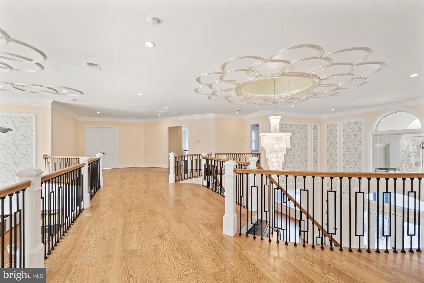 11721 PLANTATION DR, GREAT FALLS, Virginia 22066, 6 Bedrooms Bedrooms, ,8 BathroomsBathrooms,Residential,For sale,11721 PLANTATION DR,VAFX2241544 MLS # VAFX2241544