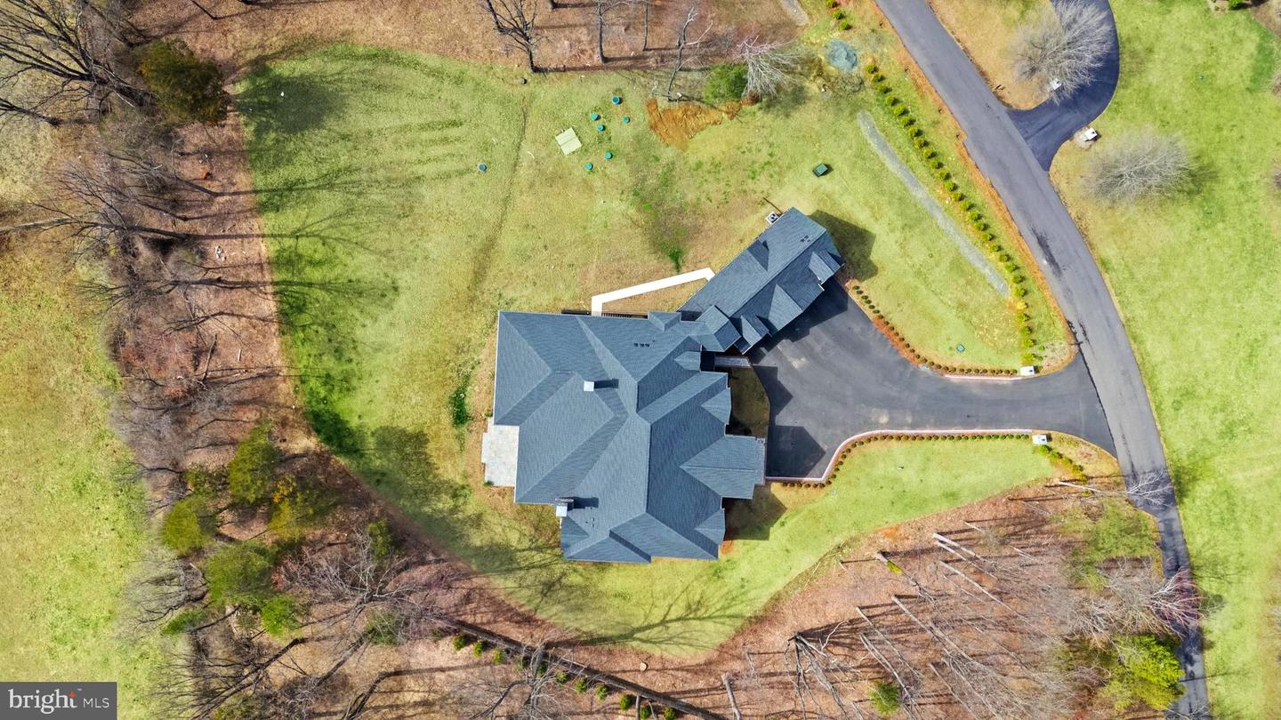 11721 PLANTATION DR, GREAT FALLS, Virginia 22066, 6 Bedrooms Bedrooms, ,8 BathroomsBathrooms,Residential,For sale,11721 PLANTATION DR,VAFX2241544 MLS # VAFX2241544