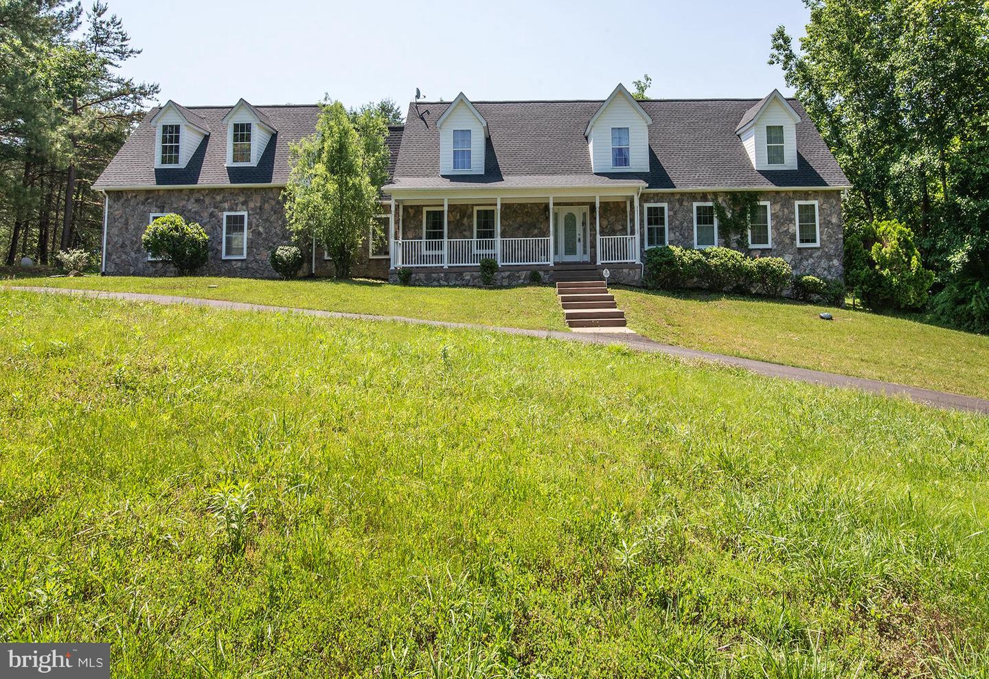 34194 ENCHANTED WAY, LOCUST GROVE, Virginia 22508, 5 Bedrooms Bedrooms, ,3 BathroomsBathrooms,Residential,For sale,34194 ENCHANTED WAY,VAOR2009690 MLS # VAOR2009690