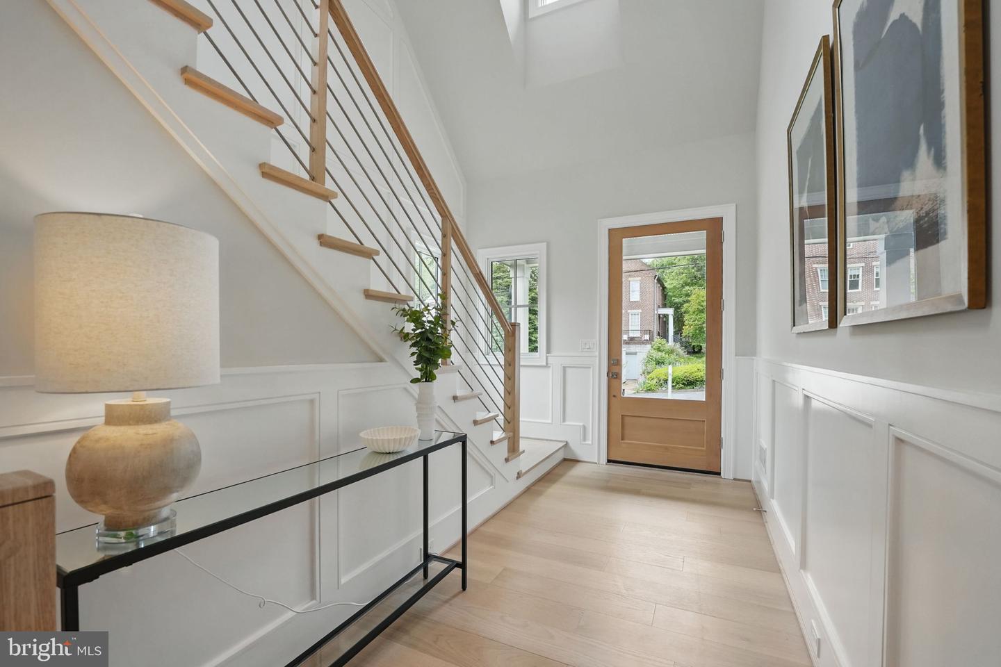 4610 17TH ST N, ARLINGTON, Virginia 22207, 5 Bedrooms Bedrooms, ,5 BathroomsBathrooms,Residential,For sale,4610 17TH ST N,VAAR2057578 MLS # VAAR2057578