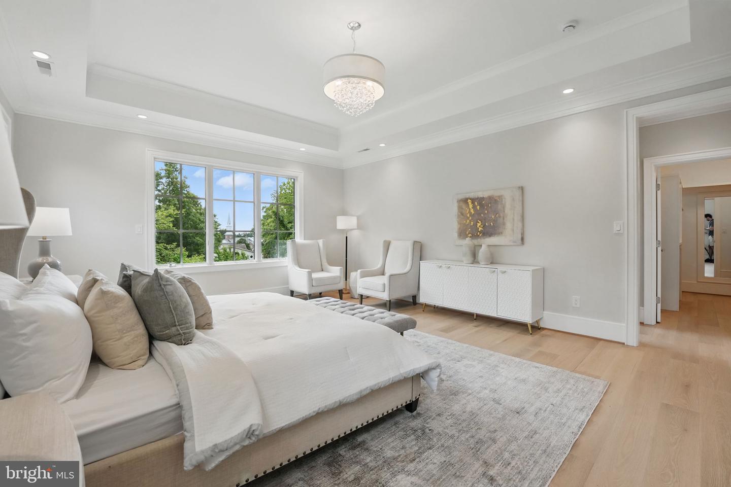 4610 17TH ST N, ARLINGTON, Virginia 22207, 5 Bedrooms Bedrooms, ,5 BathroomsBathrooms,Residential,For sale,4610 17TH ST N,VAAR2057578 MLS # VAAR2057578