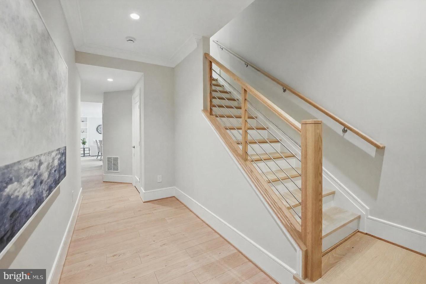 4610 17TH ST N, ARLINGTON, Virginia 22207, 5 Bedrooms Bedrooms, ,5 BathroomsBathrooms,Residential,For sale,4610 17TH ST N,VAAR2057578 MLS # VAAR2057578