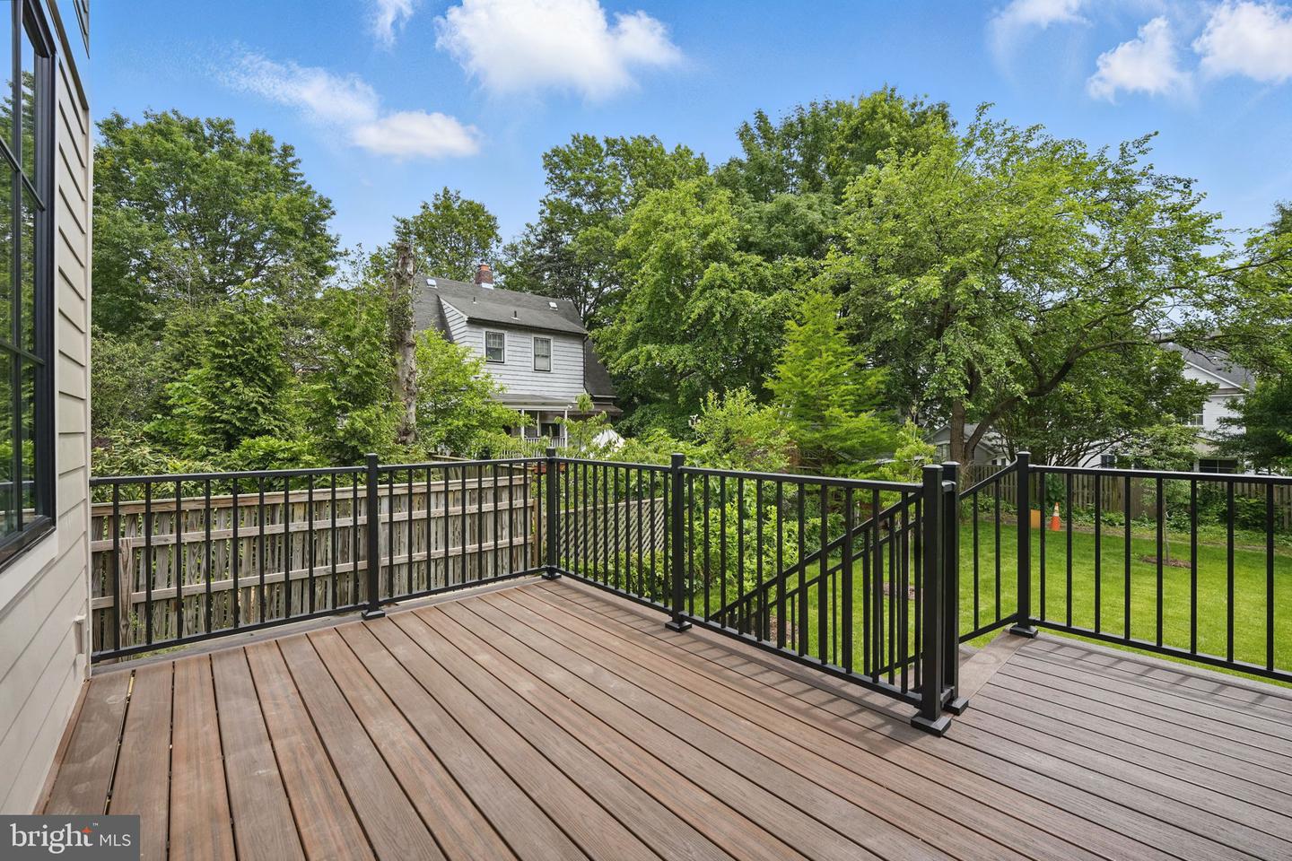 4610 17TH ST N, ARLINGTON, Virginia 22207, 5 Bedrooms Bedrooms, ,5 BathroomsBathrooms,Residential,For sale,4610 17TH ST N,VAAR2057578 MLS # VAAR2057578