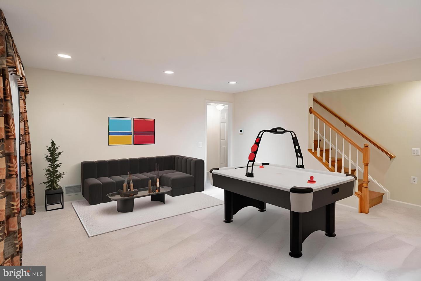 19 HANOVER CT, FREDERICKSBURG, Virginia 22406, 3 Bedrooms Bedrooms, ,3 BathroomsBathrooms,Residential,For sale,19 HANOVER CT,VAST2038936 MLS # VAST2038936