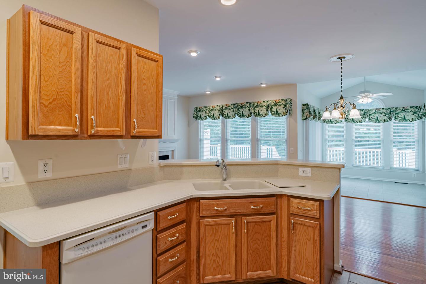 19 HANOVER CT, FREDERICKSBURG, Virginia 22406, 3 Bedrooms Bedrooms, ,3 BathroomsBathrooms,Residential,For sale,19 HANOVER CT,VAST2038936 MLS # VAST2038936