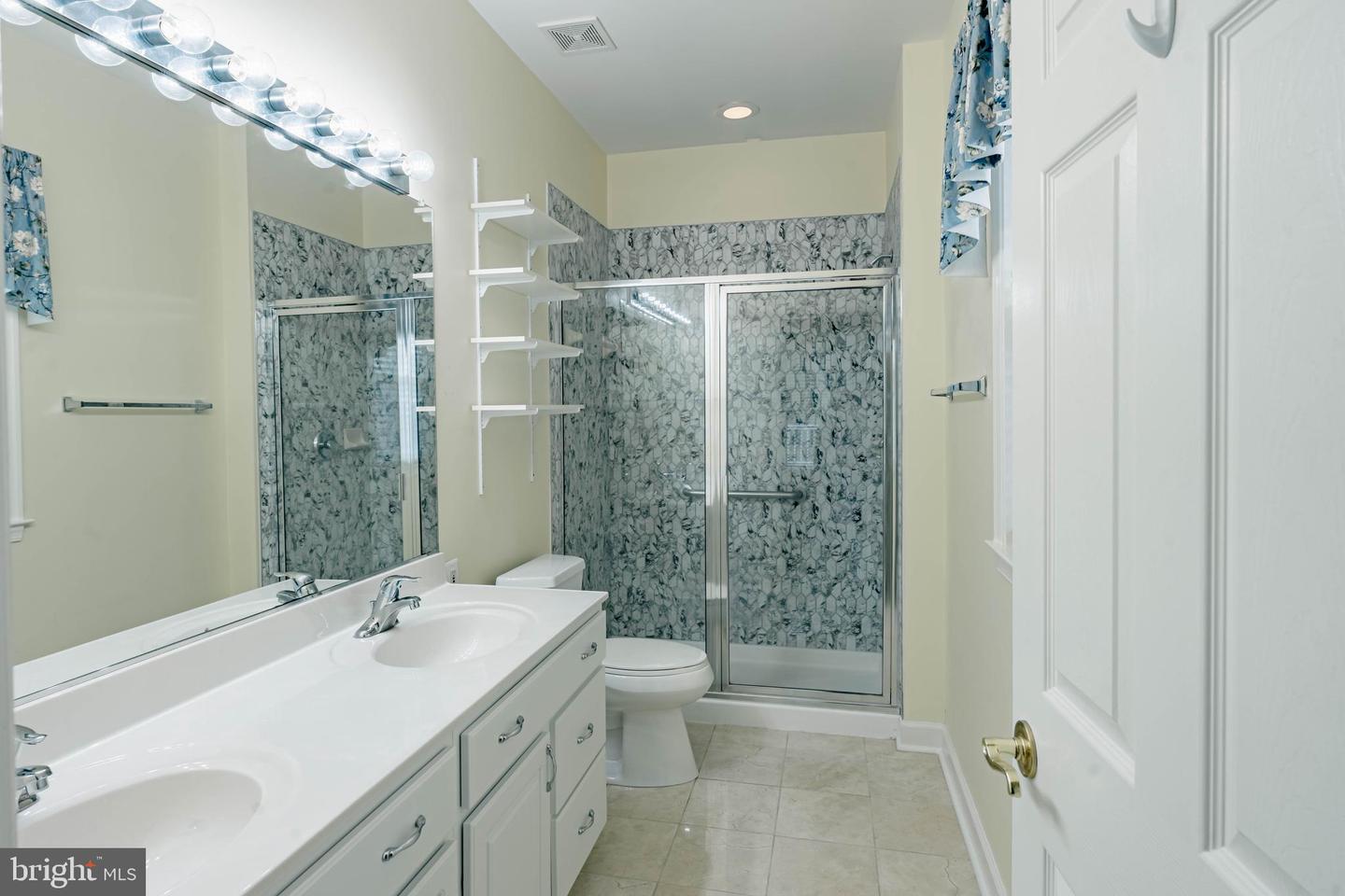 19 HANOVER CT, FREDERICKSBURG, Virginia 22406, 3 Bedrooms Bedrooms, ,3 BathroomsBathrooms,Residential,For sale,19 HANOVER CT,VAST2038936 MLS # VAST2038936