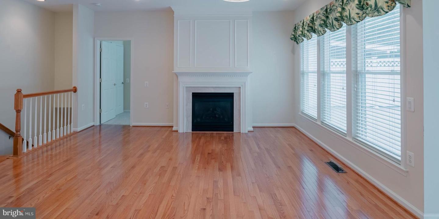 19 HANOVER CT, FREDERICKSBURG, Virginia 22406, 3 Bedrooms Bedrooms, ,3 BathroomsBathrooms,Residential,For sale,19 HANOVER CT,VAST2038936 MLS # VAST2038936