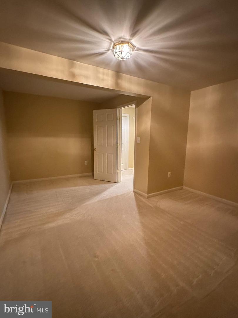 1719 IDLEWILD BLVD, FREDERICKSBURG, Virginia 22401, 3 Bedrooms Bedrooms, 10 Rooms Rooms,3 BathroomsBathrooms,Residential,For sale,1719 IDLEWILD BLVD,VAFB2008254 MLS # VAFB2008254