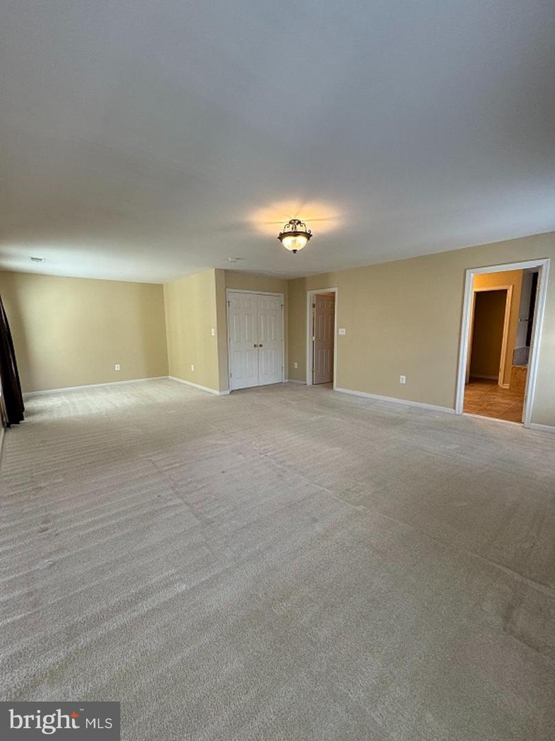 1719 IDLEWILD BLVD, FREDERICKSBURG, Virginia 22401, 3 Bedrooms Bedrooms, 10 Rooms Rooms,3 BathroomsBathrooms,Residential,For sale,1719 IDLEWILD BLVD,VAFB2008254 MLS # VAFB2008254