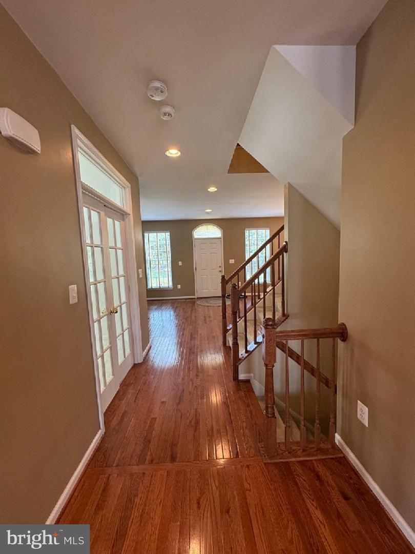 1719 IDLEWILD BLVD, FREDERICKSBURG, Virginia 22401, 3 Bedrooms Bedrooms, 10 Rooms Rooms,3 BathroomsBathrooms,Residential,For sale,1719 IDLEWILD BLVD,VAFB2008254 MLS # VAFB2008254