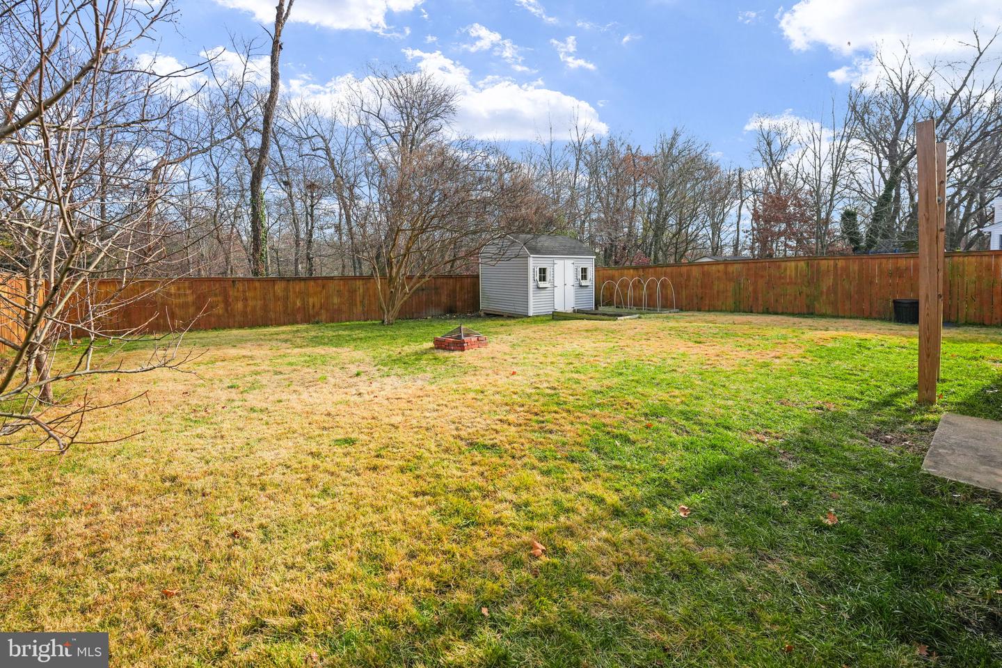 1305 S BUCHANAN ST S, ARLINGTON, Virginia 22204, 4 Bedrooms Bedrooms, ,2 BathroomsBathrooms,Residential,For sale,1305 S BUCHANAN ST S,VAAR2057478 MLS # VAAR2057478