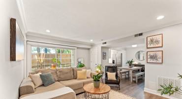 124 FORT EVANS RD SE #B, LEESBURG, Virginia 20175, 3 Bedrooms Bedrooms, ,2 BathroomsBathrooms,Residential,For sale,124 FORT EVANS RD SE #B,VALO2096486 MLS # VALO2096486