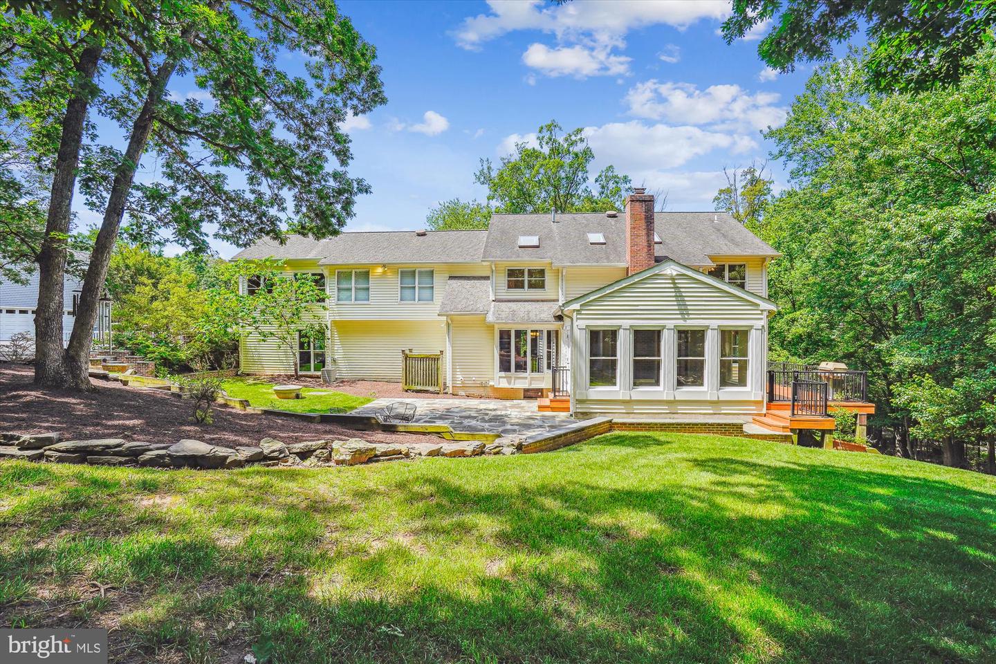 3415 MILLER HEIGHTS RD, OAKTON, Virginia 22124, 4 Bedrooms Bedrooms, ,4 BathroomsBathrooms,Residential,For sale,3415 MILLER HEIGHTS RD,VAFX2241160 MLS # VAFX2241160