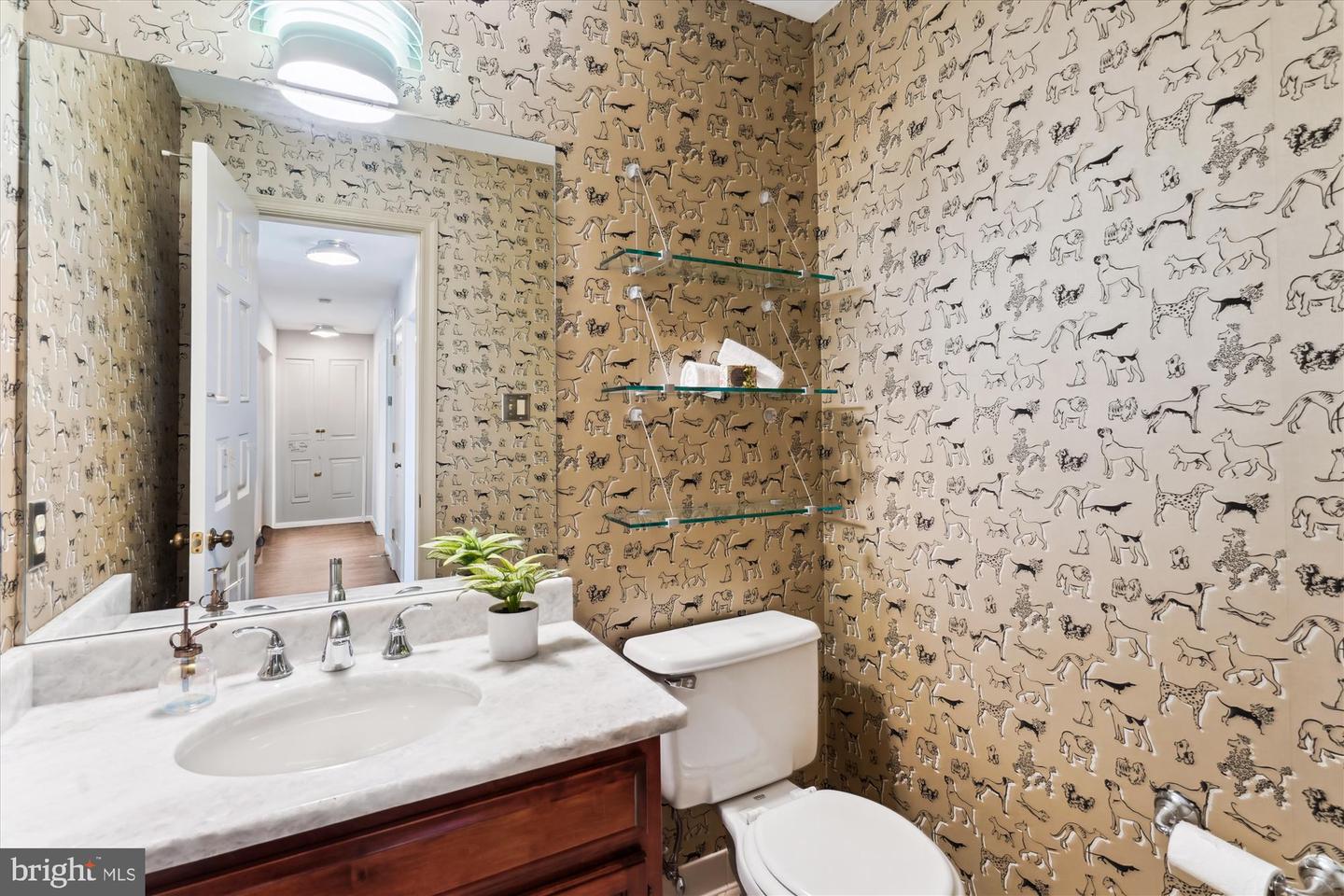 3415 MILLER HEIGHTS RD, OAKTON, Virginia 22124, 4 Bedrooms Bedrooms, ,4 BathroomsBathrooms,Residential,For sale,3415 MILLER HEIGHTS RD,VAFX2241160 MLS # VAFX2241160