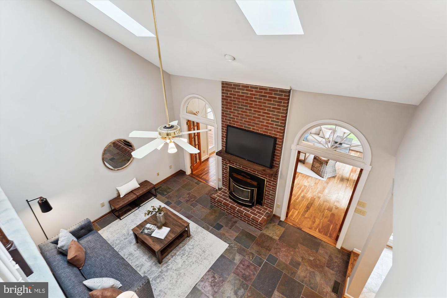 3415 MILLER HEIGHTS RD, OAKTON, Virginia 22124, 4 Bedrooms Bedrooms, ,4 BathroomsBathrooms,Residential,For sale,3415 MILLER HEIGHTS RD,VAFX2241160 MLS # VAFX2241160