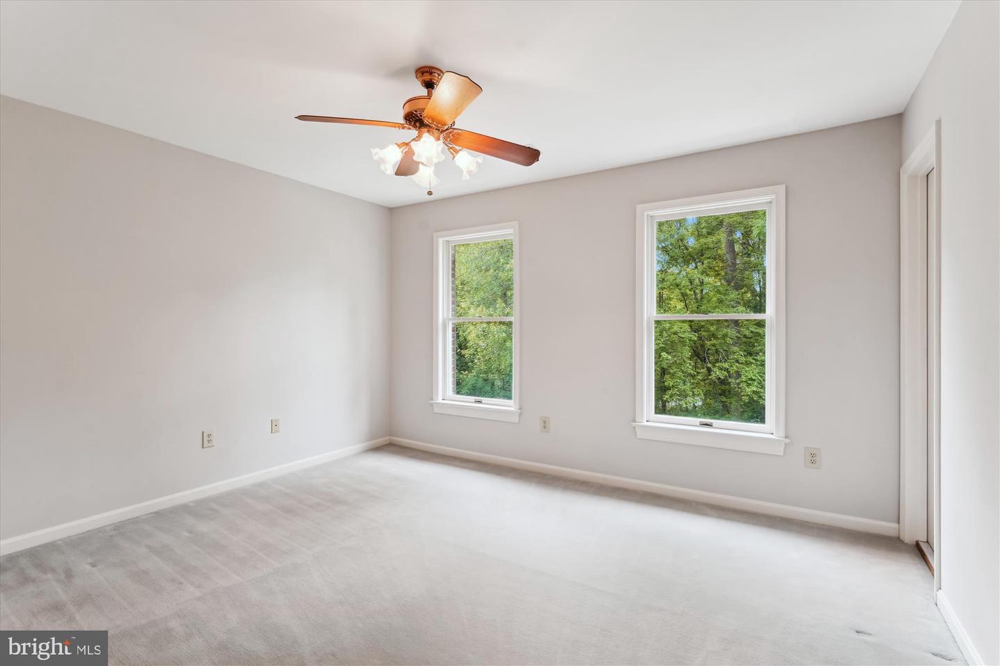 3415 MILLER HEIGHTS RD, OAKTON, Virginia 22124, 4 Bedrooms Bedrooms, ,4 BathroomsBathrooms,Residential,For sale,3415 MILLER HEIGHTS RD,VAFX2241160 MLS # VAFX2241160