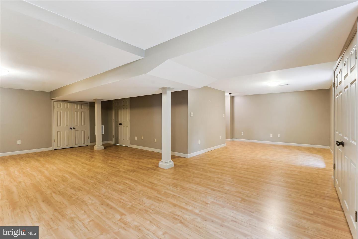 3415 MILLER HEIGHTS RD, OAKTON, Virginia 22124, 4 Bedrooms Bedrooms, ,4 BathroomsBathrooms,Residential,For sale,3415 MILLER HEIGHTS RD,VAFX2241160 MLS # VAFX2241160