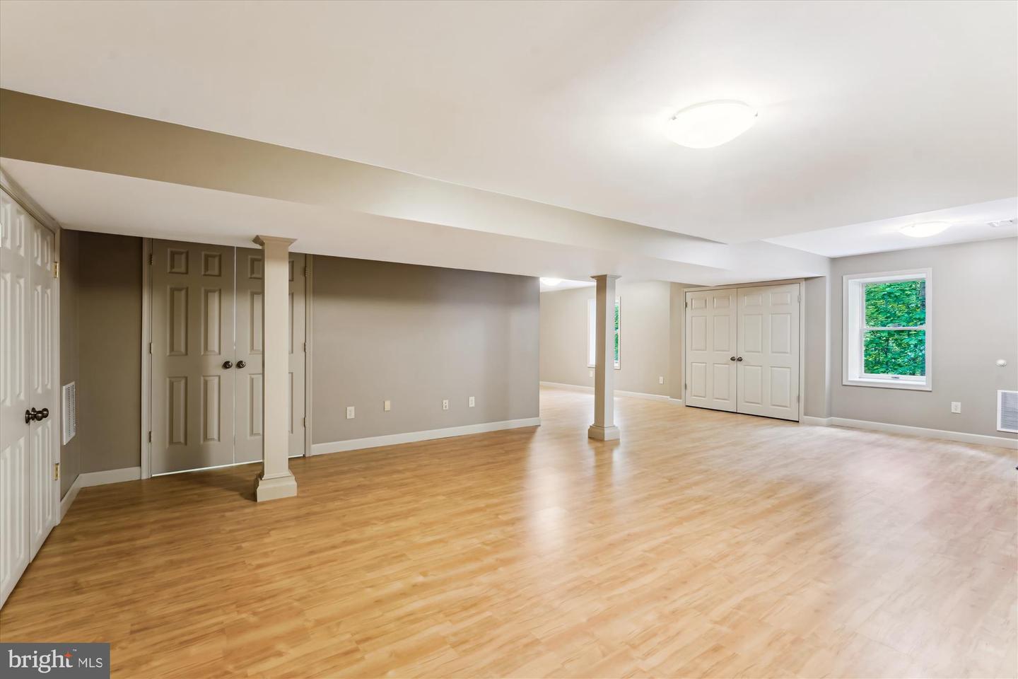 3415 MILLER HEIGHTS RD, OAKTON, Virginia 22124, 4 Bedrooms Bedrooms, ,4 BathroomsBathrooms,Residential,For sale,3415 MILLER HEIGHTS RD,VAFX2241160 MLS # VAFX2241160