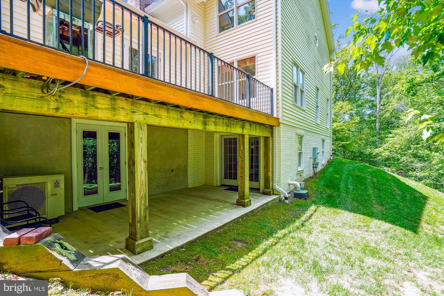 3415 MILLER HEIGHTS RD, OAKTON, Virginia 22124, 4 Bedrooms Bedrooms, ,4 BathroomsBathrooms,Residential,For sale,3415 MILLER HEIGHTS RD,VAFX2241160 MLS # VAFX2241160