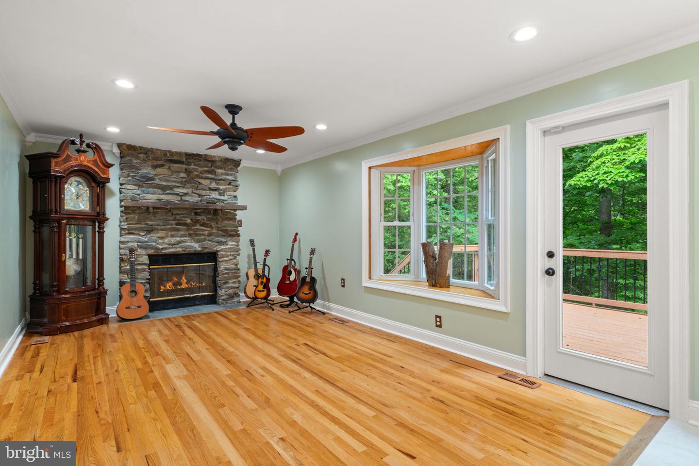 12522 SPRING DR, MANASSAS, Virginia 20112, 5 Bedrooms Bedrooms, ,3 BathroomsBathrooms,Residential,For sale,12522 SPRING DR,VAPW2094928 MLS # VAPW2094928
