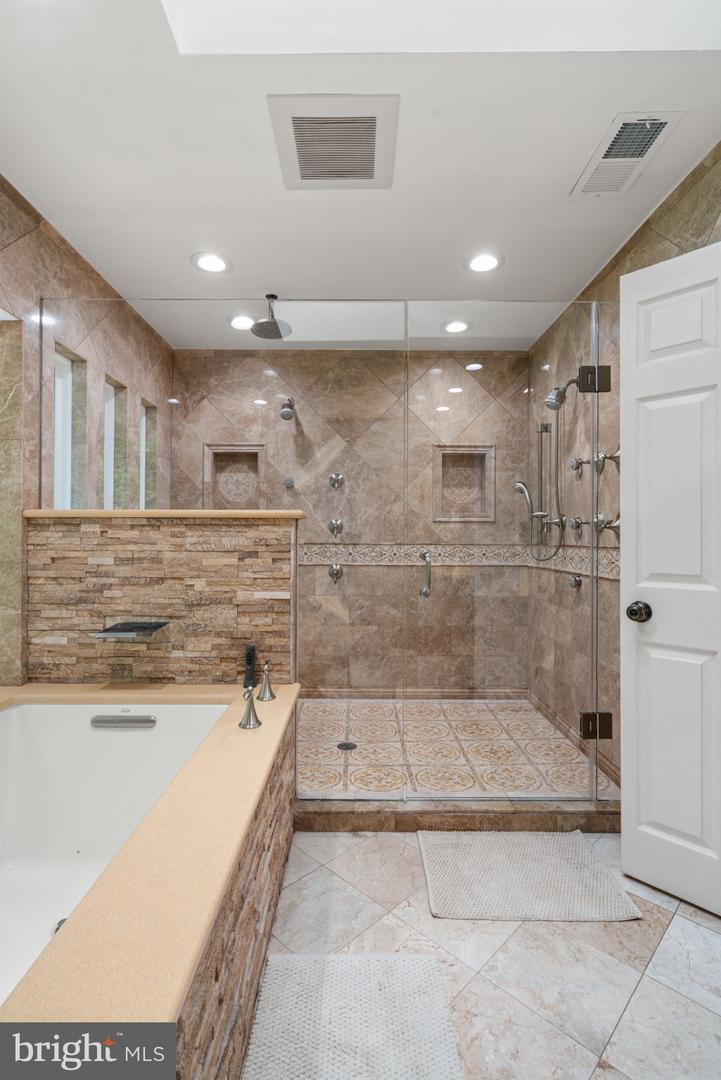 12522 SPRING DR, MANASSAS, Virginia 20112, 5 Bedrooms Bedrooms, ,3 BathroomsBathrooms,Residential,For sale,12522 SPRING DR,VAPW2094928 MLS # VAPW2094928