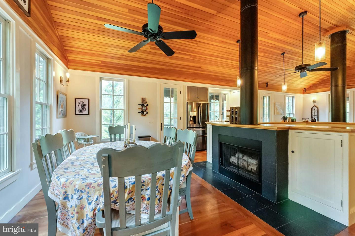 13487 MIDLANDS FARM LN, LOVETTSVILLE, Virginia 20180, 3 Bedrooms Bedrooms, ,2 BathroomsBathrooms,Residential,For sale,13487 MIDLANDS FARM LN,VALO2097336 MLS # VALO2097336