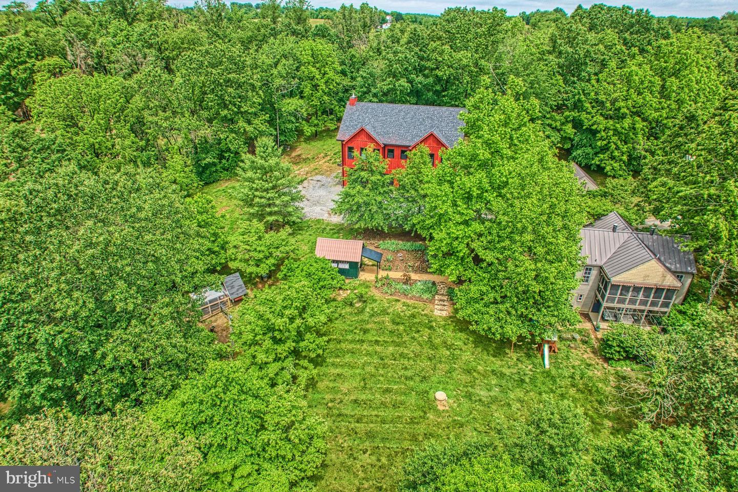 13487 MIDLANDS FARM LN, LOVETTSVILLE, Virginia 20180, 3 Bedrooms Bedrooms, ,2 BathroomsBathrooms,Residential,For sale,13487 MIDLANDS FARM LN,VALO2097336 MLS # VALO2097336