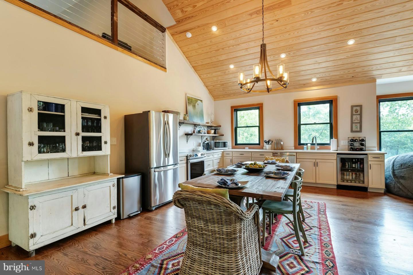 13487 MIDLANDS FARM LN, LOVETTSVILLE, Virginia 20180, 3 Bedrooms Bedrooms, ,2 BathroomsBathrooms,Residential,For sale,13487 MIDLANDS FARM LN,VALO2097336 MLS # VALO2097336