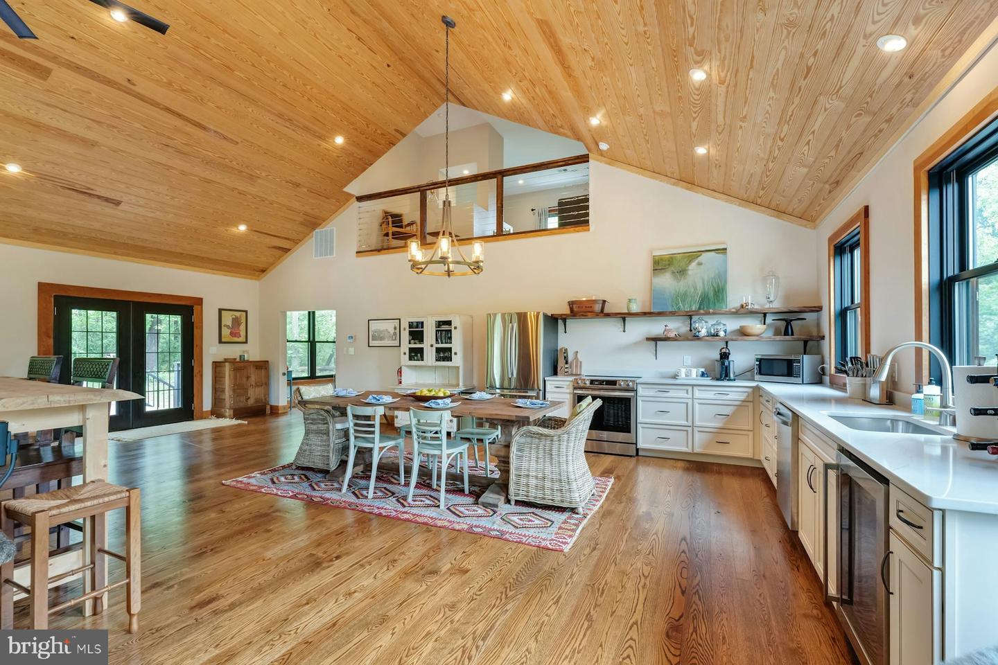 13487 MIDLANDS FARM LN, LOVETTSVILLE, Virginia 20180, 3 Bedrooms Bedrooms, ,2 BathroomsBathrooms,Residential,For sale,13487 MIDLANDS FARM LN,VALO2097336 MLS # VALO2097336