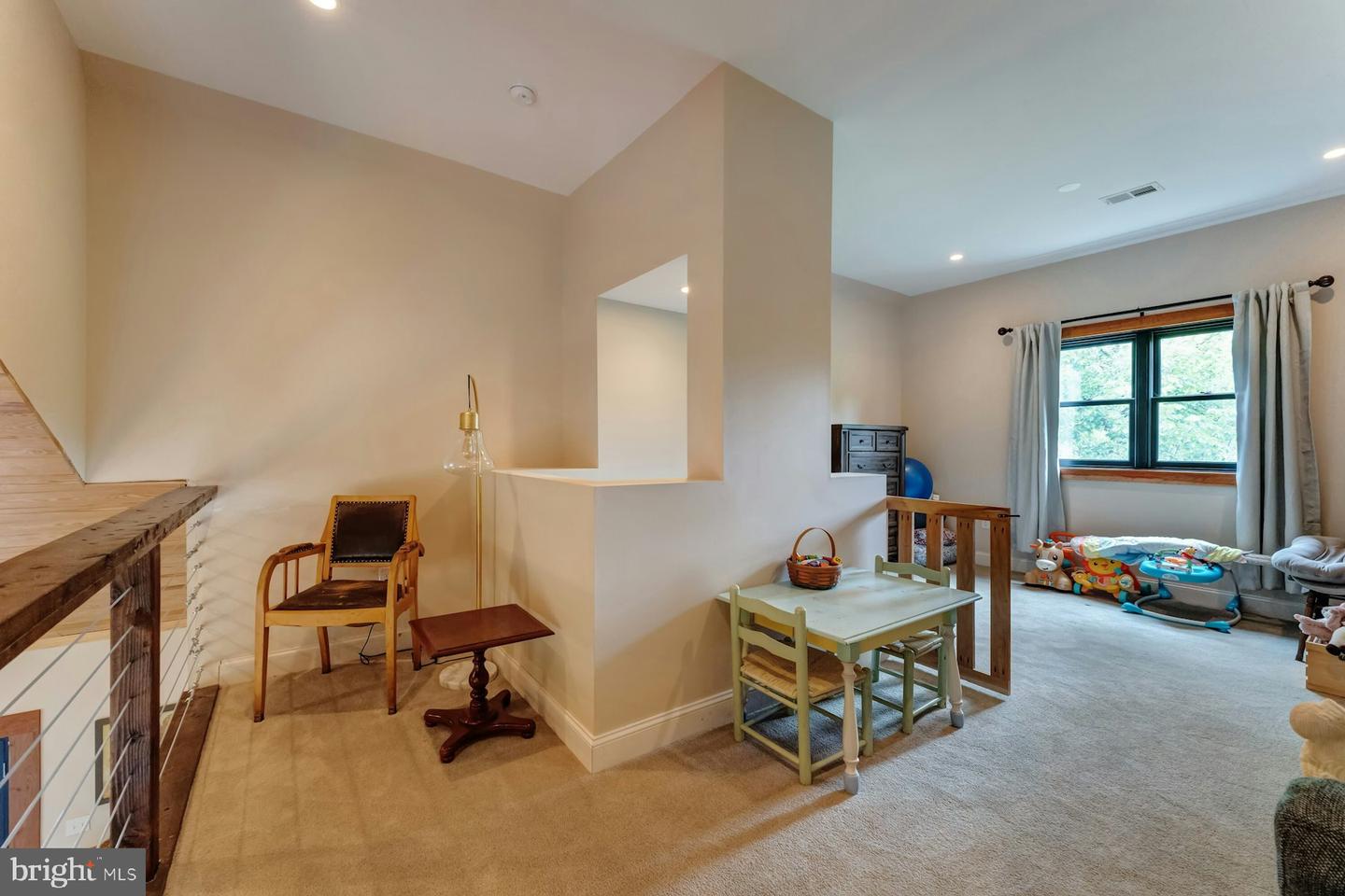 13487 MIDLANDS FARM LN, LOVETTSVILLE, Virginia 20180, 3 Bedrooms Bedrooms, ,2 BathroomsBathrooms,Residential,For sale,13487 MIDLANDS FARM LN,VALO2097336 MLS # VALO2097336